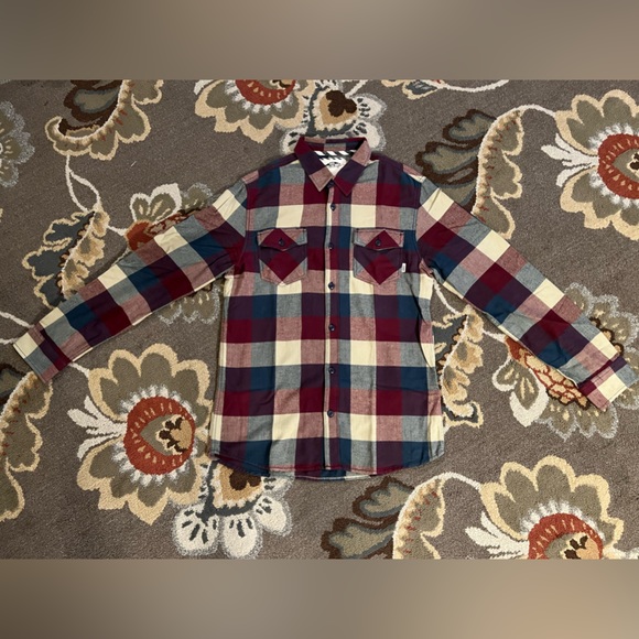 Vans Flannel - Picture 6 of 6